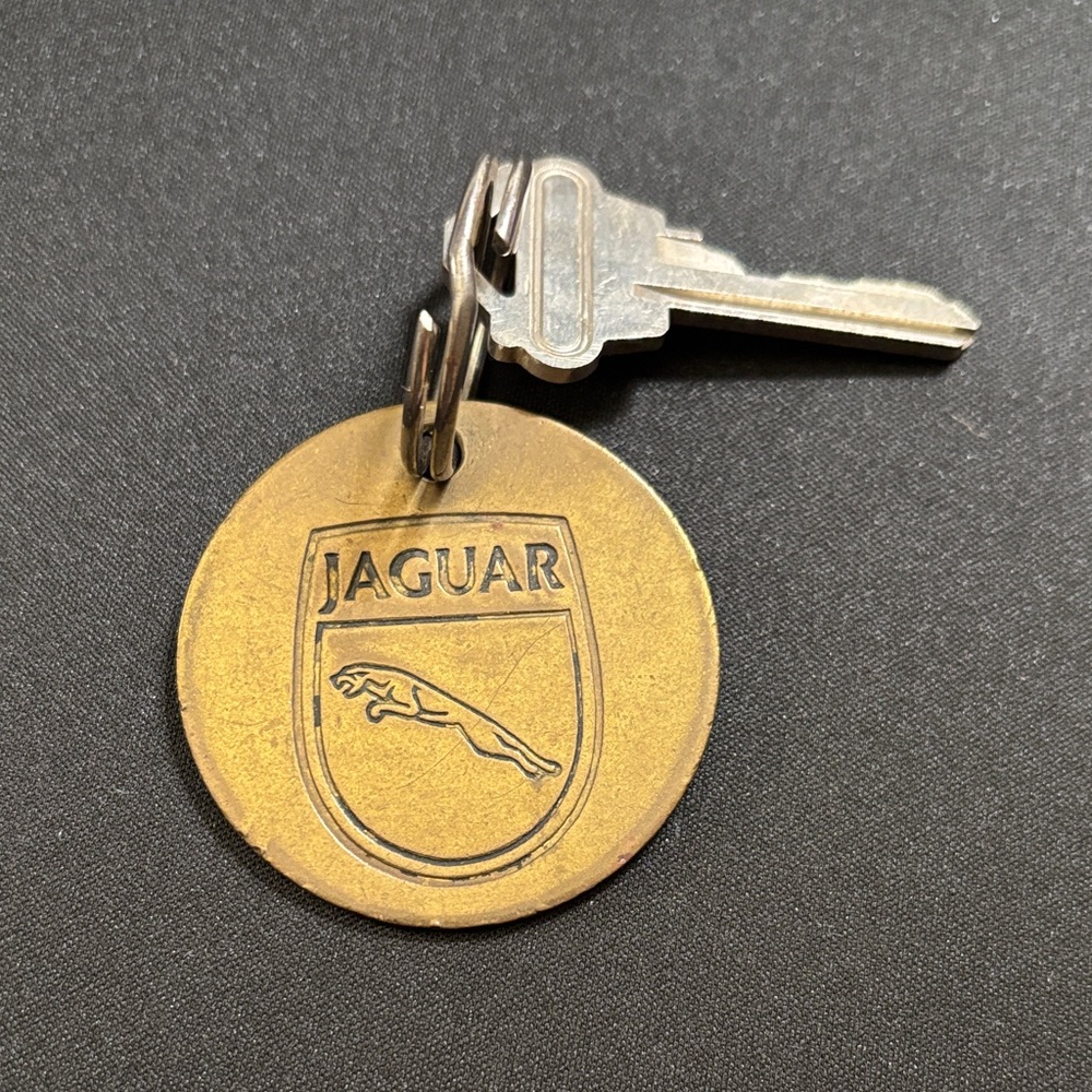 Jaguar Gold Keychain with Silver Key